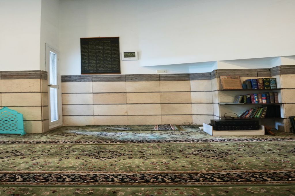 Men's Prayer Hall